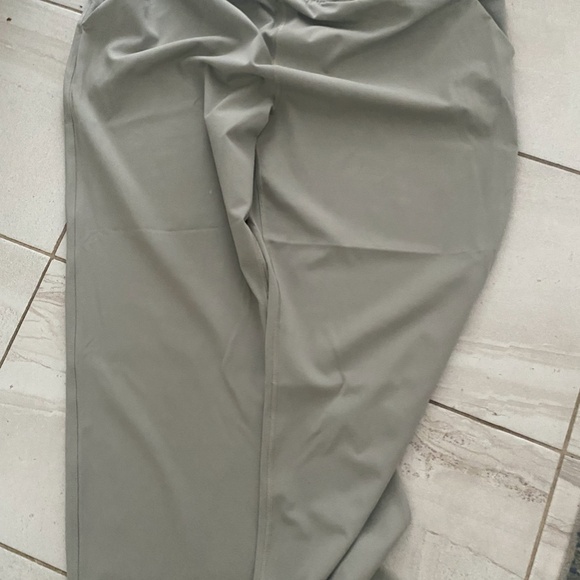 Babaton Aritzia joggers pants size 1XL new with tag - Picture 4 of 4